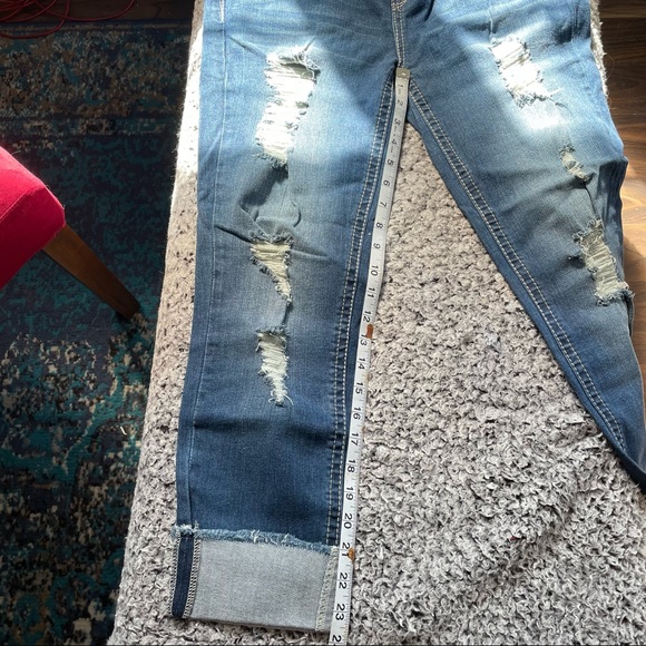 Distressed Denim jeans - Wallflower / Eclipse - Picture 8 of 10